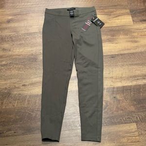 Zac & Rachel Figure Defining Pants